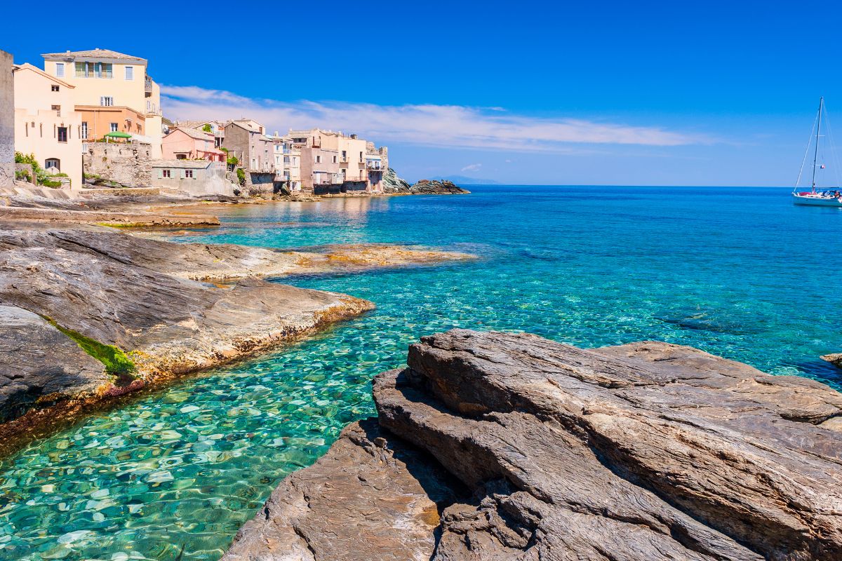 Corse en Août : Que voir & Où loger sur cette île paradisiaque ?