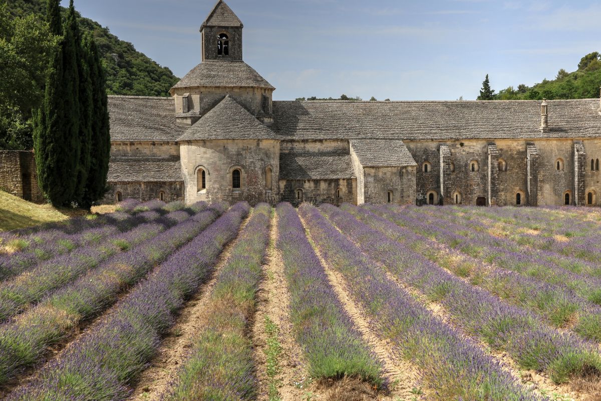 Gordes : Est-il le plus beau village du monde ?