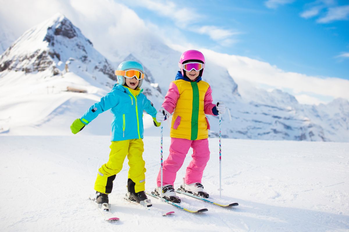 Les meilleures stations où faire du ski en décembre en 2025