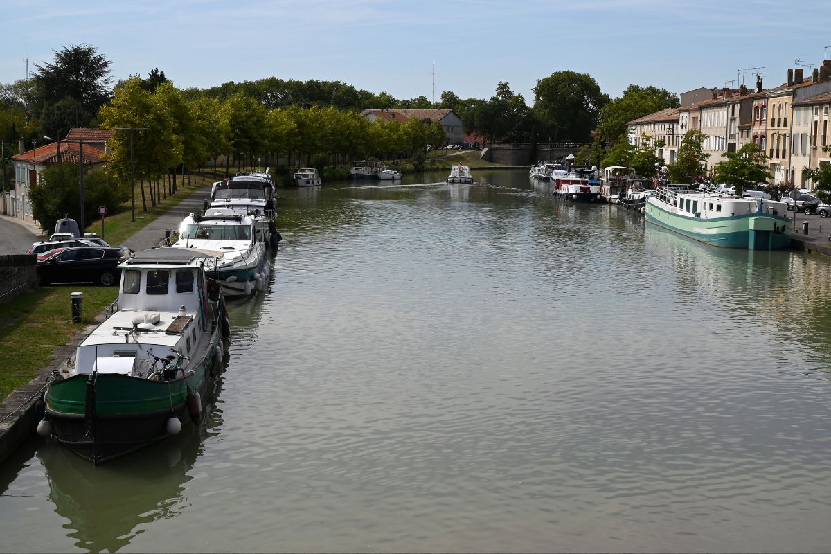 Les 8 meilleurs endroits où dormir le long du canal du midi en 2024