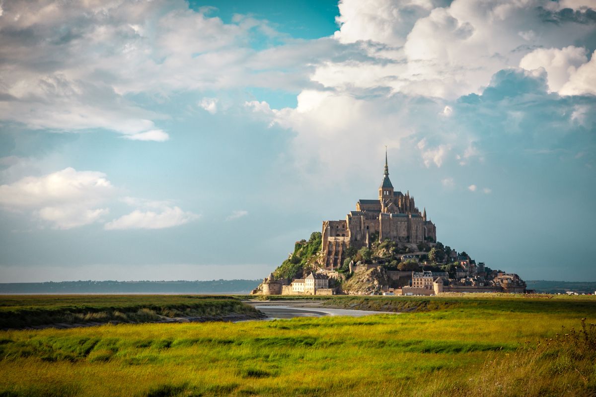 Comment se rendre au mont-saint-michel depuis Paris ?