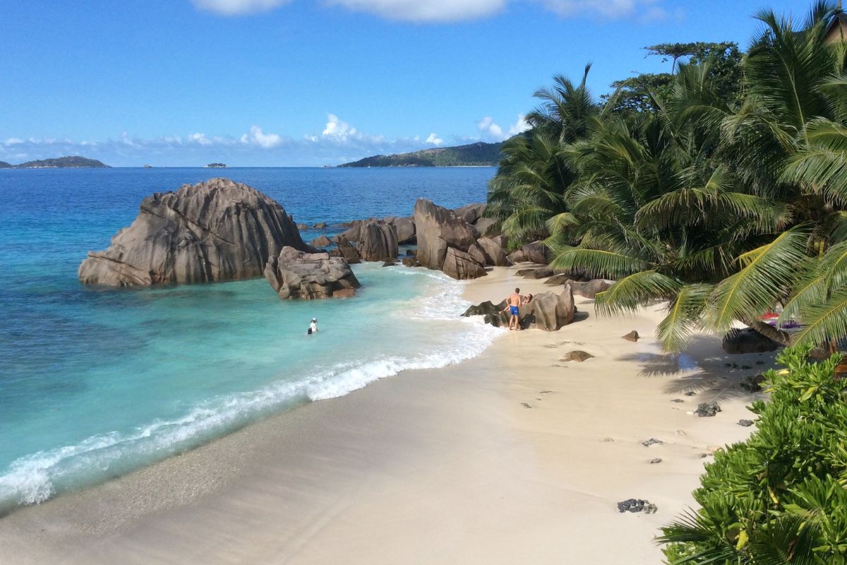 Les 9 meilleurs hôtels sur pilotis aux Seychelles en 2025