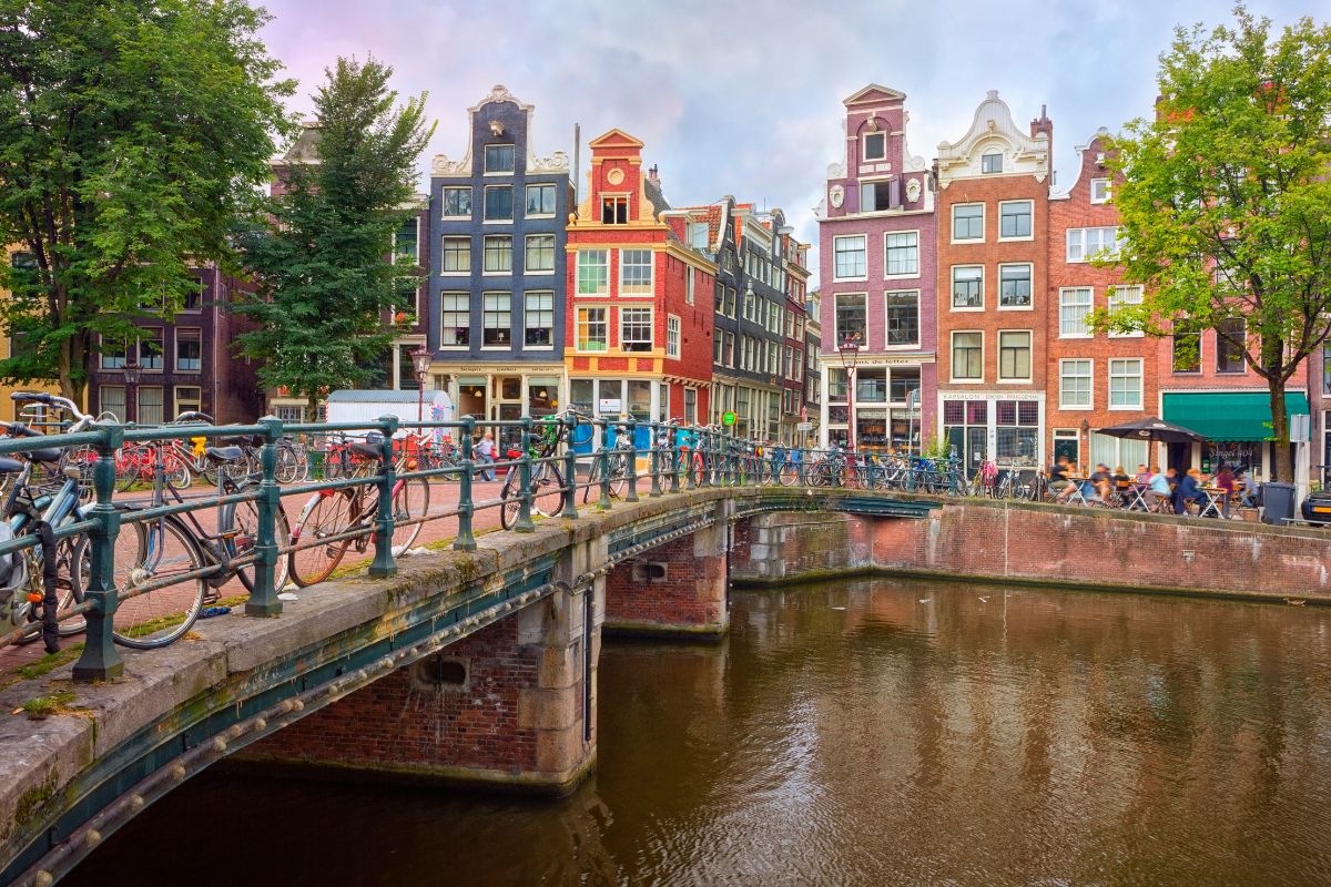 Top 10 des meilleurs hôtels insolites à Amsterdam en 2025